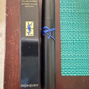 Yves Saint Laurent Lash Clash Extreme Volume